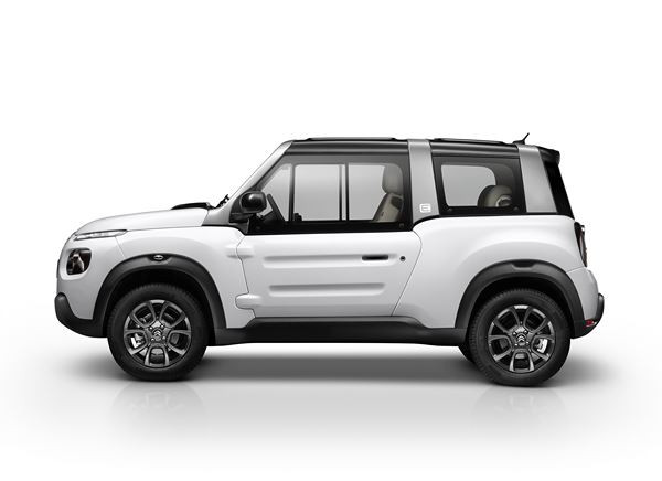 La Citroën E-Mehari restylée s'offre une version Hard Top