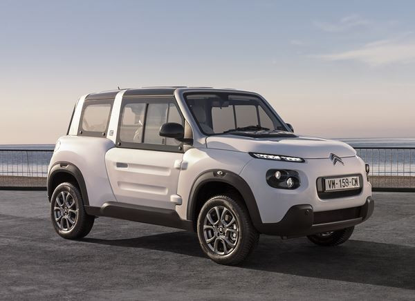 La Citroën E-Mehari restylée s'offre une version Hard Top