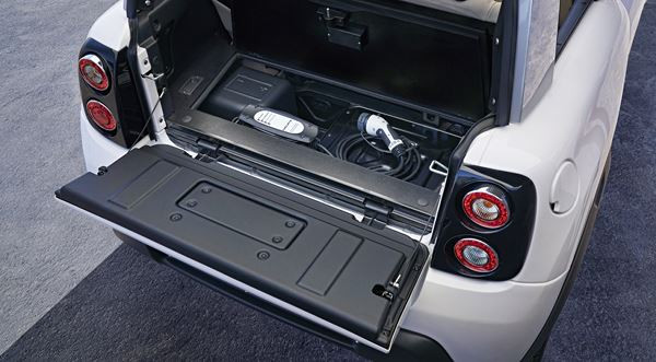 La Citroën E-Mehari restylée s'offre une version Hard Top