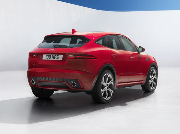 Le SUV compact Jaguar E-Pace affiche des proportions sportives