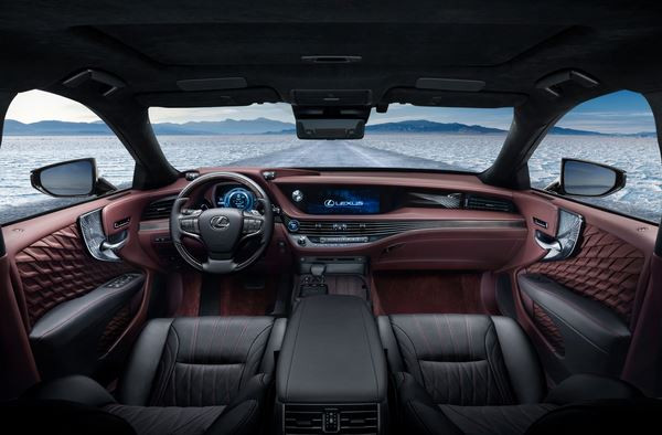 La limousine Lexus LS incarne le summum du luxe automobile japonais