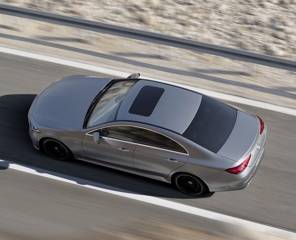 Mercedes CLS : un coupé quatre portes à la silhouette fluide aux lignes épurées