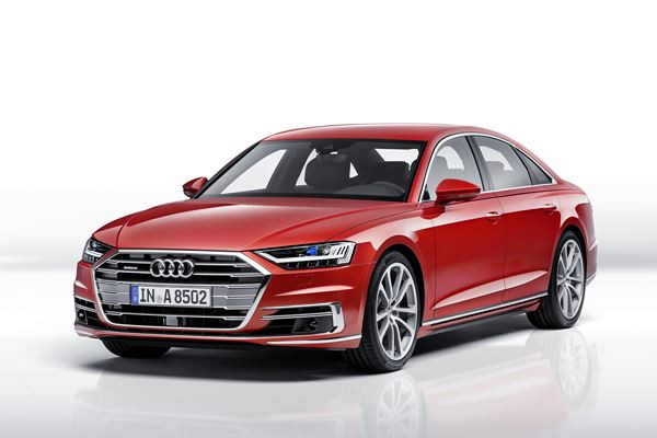La berline de luxe Audi A8 trace la route de la conduite autonome