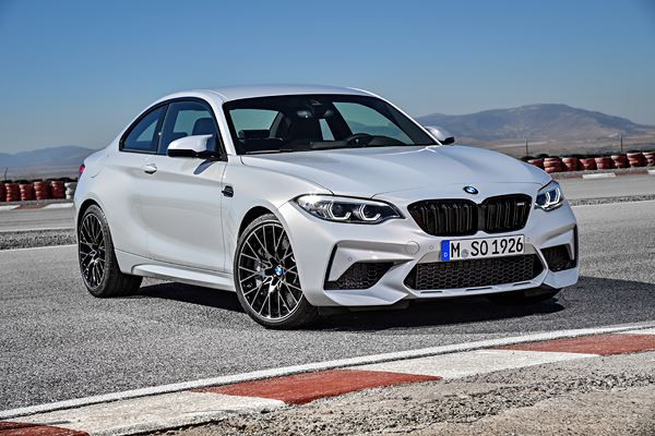 La sportive compacte BMW M2 Competition embarque un six cylindres de 410 ch