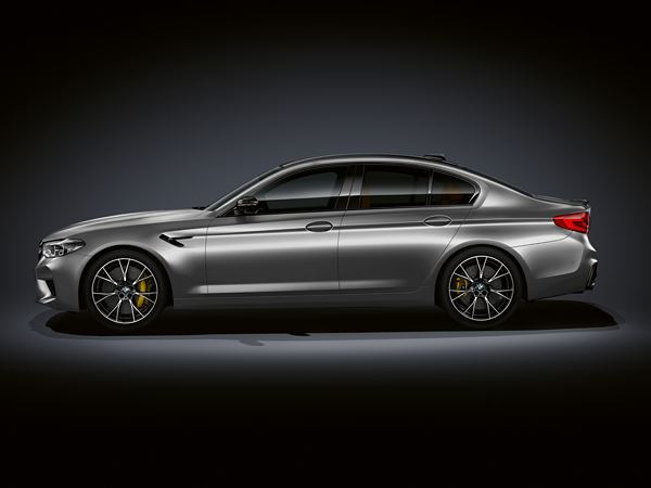 La berline hautes performances BMW M5 Compétition débite 625 ch