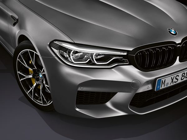 La berline hautes performances BMW M5 Compétition débite 625 ch