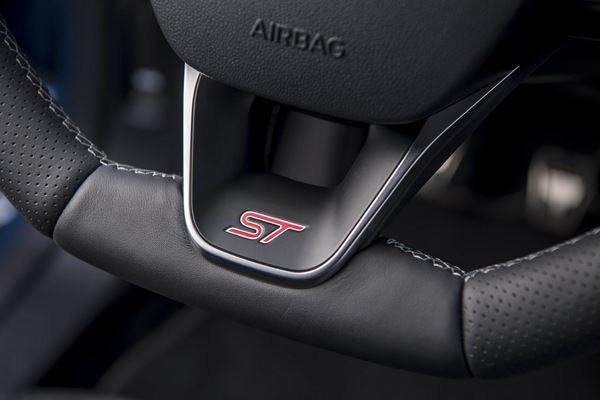 La Ford Fiesta ST embarque un bloc 3 cylindres turbocompressé de 200 ch
