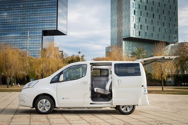 Le ludospace Nissan e-NV200 Evalia embarque une batterie de 40 kWh
