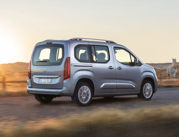 Le ludospace Opel Combo Life est une voiture familiale à tout faire
