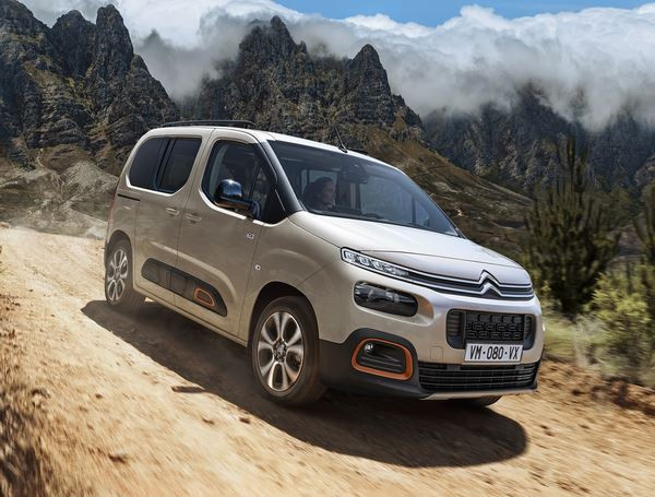 Citroën Berlingo: un ludospace à la morphologie différente avec un pare-brise avancé