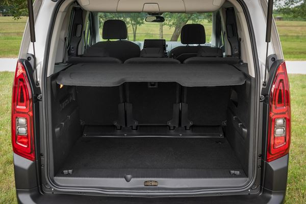 Citroën Berlingo: un ludospace à la morphologie différente avec un pare-brise avancé