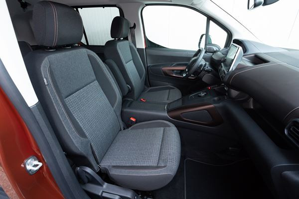 Peugeot Rifter: un ludospace au style robuste de baroudeur