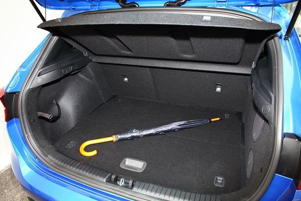 Kia Ceed: une berline compacte au design athlétique