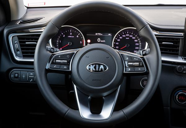 Kia Ceed SW : un break de taille compacte au design athlétique