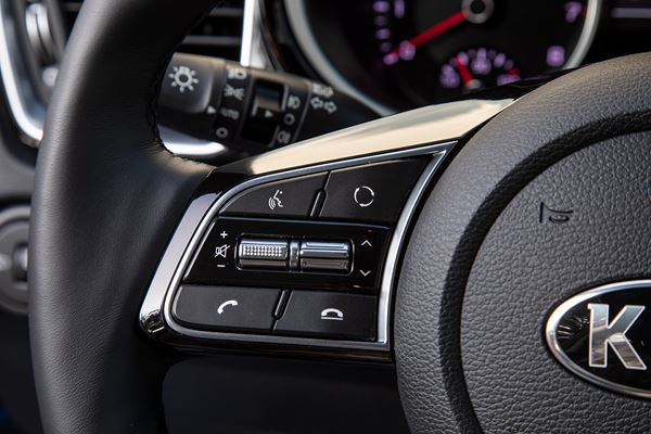 Kia Ceed SW : un break de taille compacte au design athlétique