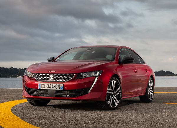 Peugeot 508 : une berline radicale à l’architecture basse et compacte