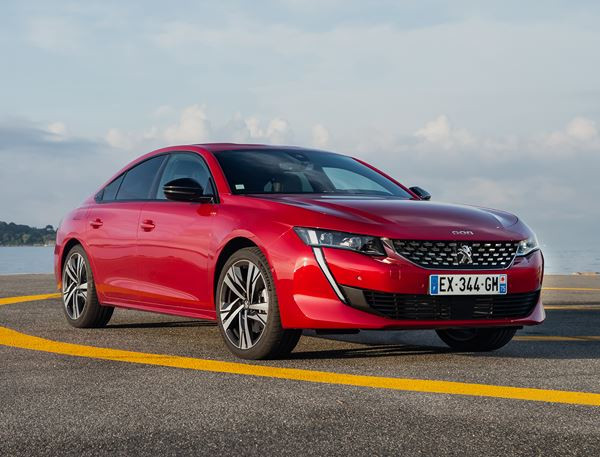 Peugeot 508 : une berline radicale à l’architecture basse et compacte