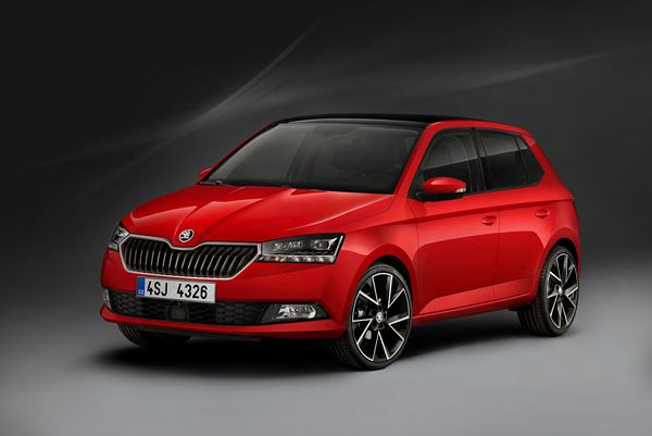 La Skoda Fabia s'offre des faces avant et arrière légèrement revues