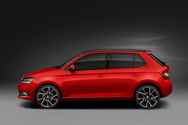La Skoda Fabia s'offre des faces avant et arrière légèrement revues