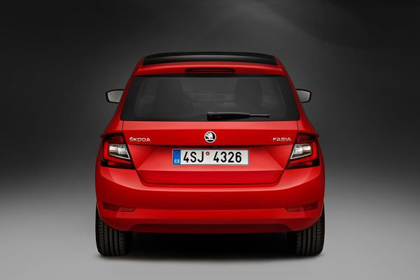 La Skoda Fabia s'offre des faces avant et arrière légèrement revues