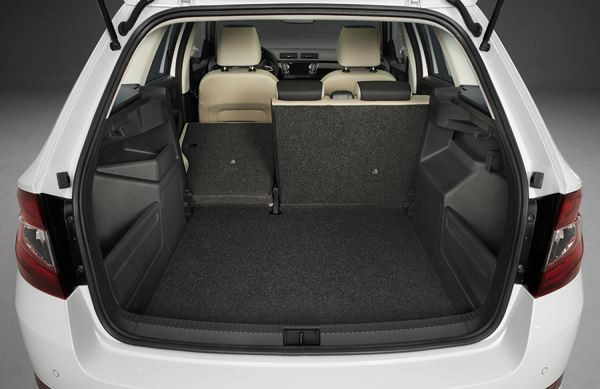 La Skoda Fabia Combi s'offre des faces avant et arrière légèrement revues