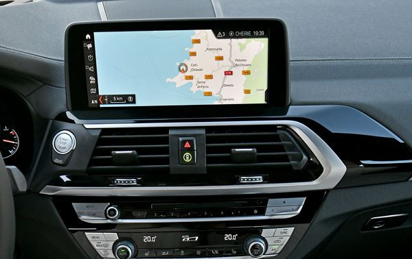 BMW X4: un SUV coupé au tempérament sportif