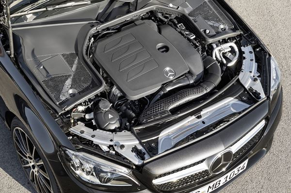 La Mercedes Classe C Cabriolet reçoit des phares LED hautes performances