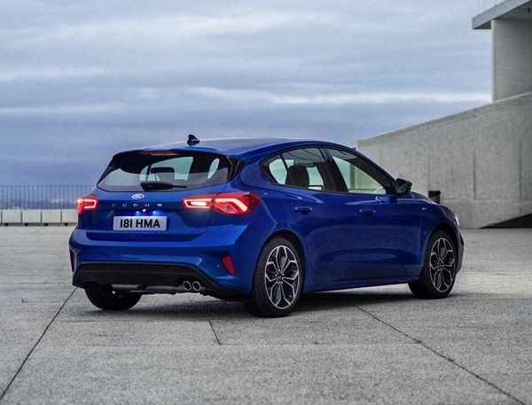 Ford Focus: une berline au design émotionnel conçue sur un nouveau châssis