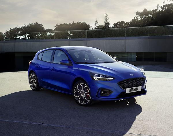 Ford Focus: une berline au design émotionnel conçue sur un nouveau châssis
