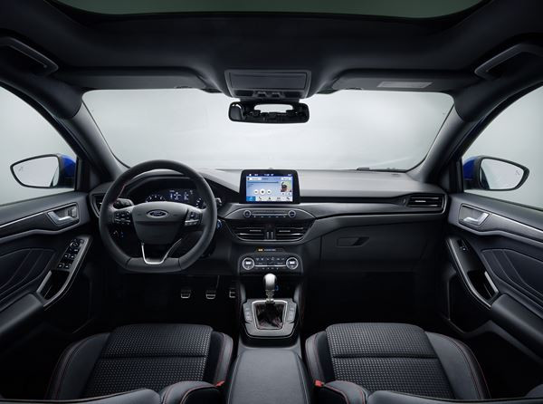 Ford Focus: une berline au design émotionnel conçue sur un nouveau châssis