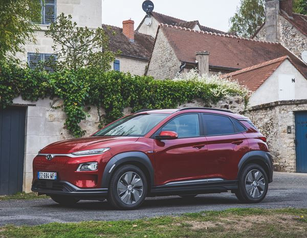 Le SUV urbain Hyundai Kona se décline en version électrique