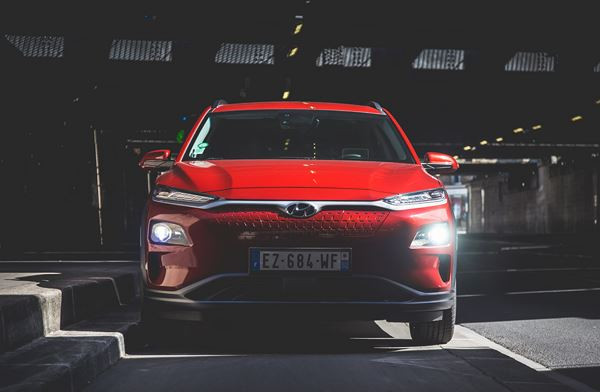 Le SUV urbain Hyundai Kona se décline en version électrique