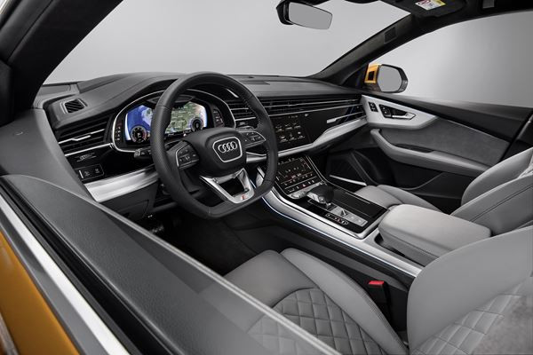Audi Q8: un grand SUV polyvalent sous une robe de coupé quatre portes imposant