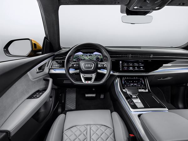 Audi Q8: un grand SUV polyvalent sous une robe de coupé quatre portes imposant