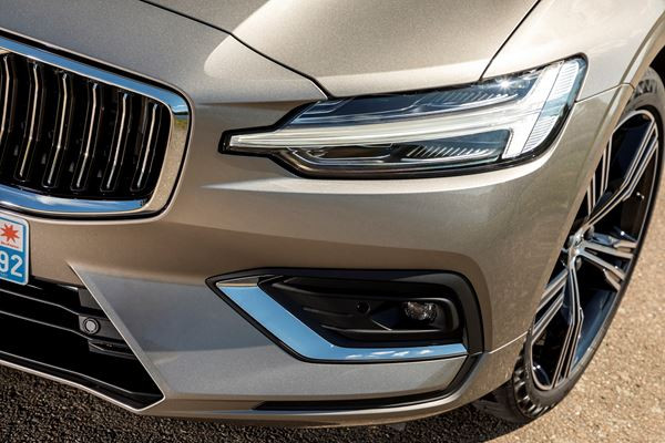 Volvo V60: un break familial esthétique au sens pratique