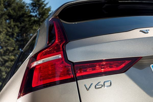Volvo V60: un break familial esthétique au sens pratique