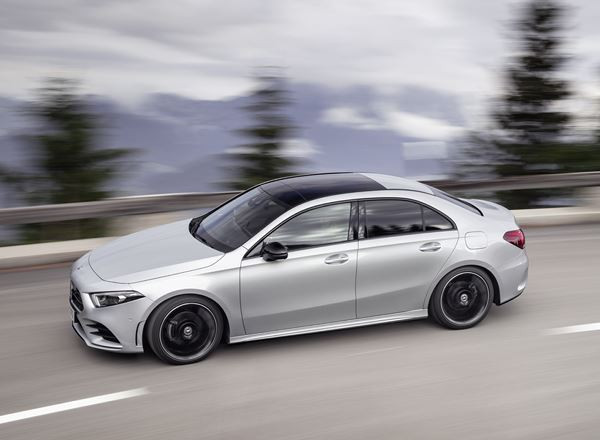Mercedes Classe A Berline: une berline quatre portes compacte à coffre séparé