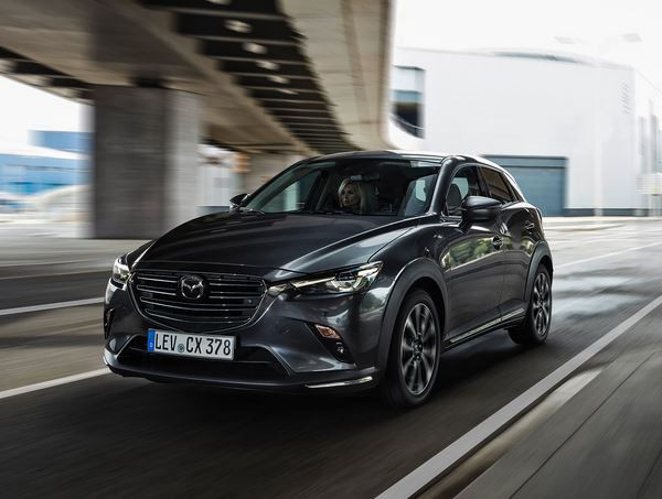 Le Mazda CX-3 restylé affiche une calandre redessinée
