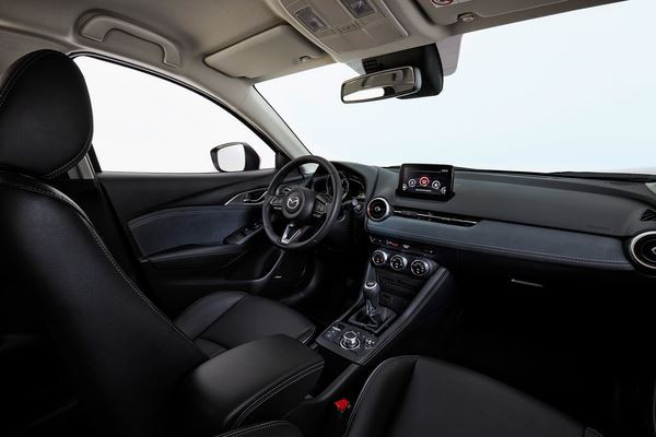 Le Mazda CX-3 restylé affiche une calandre redessinée