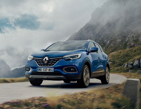 Le Renault Kadjar affiche une calandre élargie avec des inserts chromés