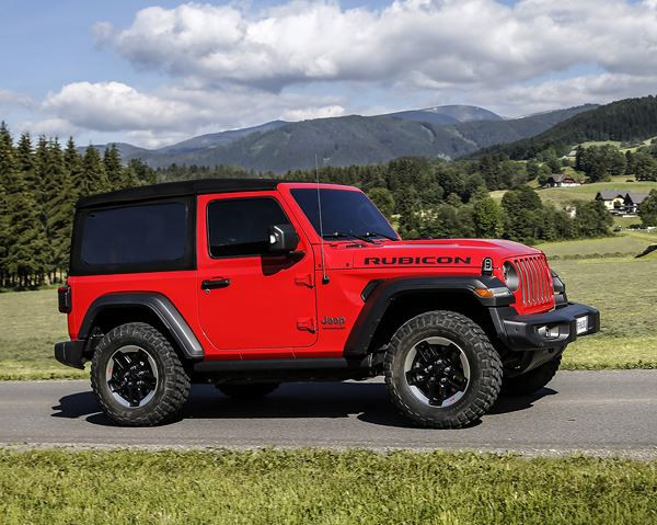 Jeep Wrangler : un 4x4 compact aux capacités de franchissement élevées
