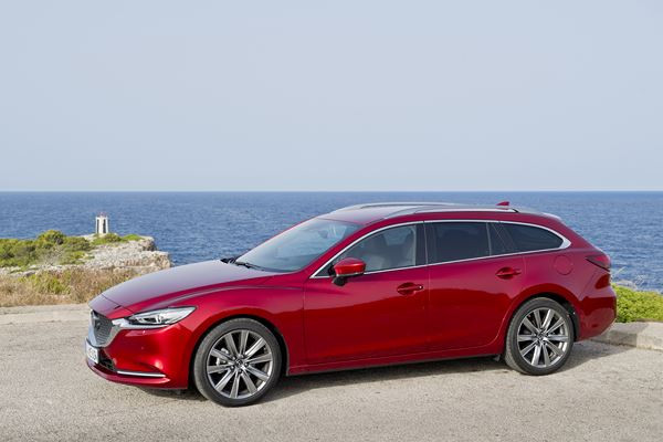Mazda 6 Wagon: un break de taille intermédiaire mature