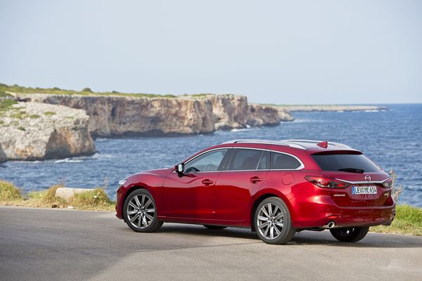 Mazda 6 Wagon: un break de taille intermédiaire mature