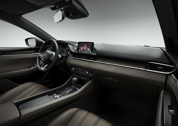 Mazda 6 Wagon: un break de taille intermédiaire mature
