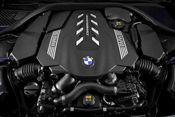 BMW Série 8 Coupé: un grand coupé surbaissé à la silhouette élancée