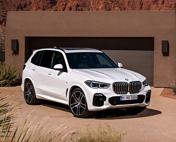 BMW X5: un grand SUV luxueux à l'allure imposante