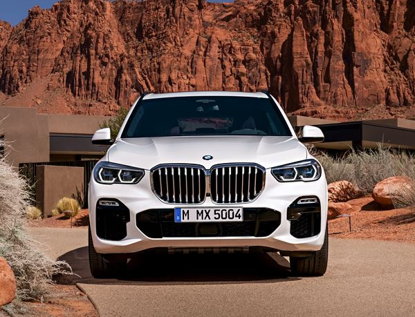 BMW X5: un grand SUV luxueux à l'allure imposante