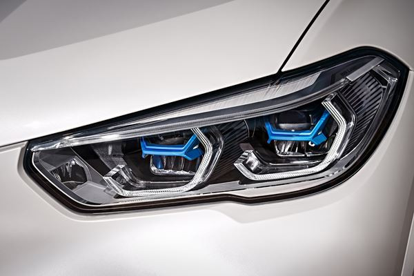 BMW X5: un grand SUV luxueux à l'allure imposante