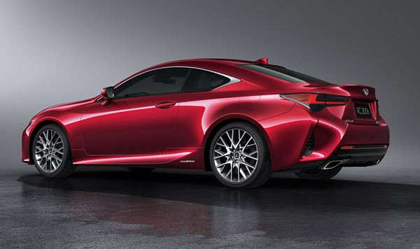 Lexus RC: un coupé sportif de luxe de taille intermédiaire