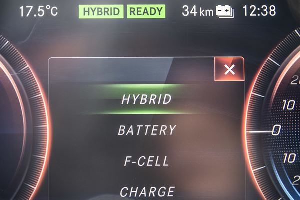 Mercedes GLC F-Cell: un SUV électrique à entraînement par batterie et pile à combustible
